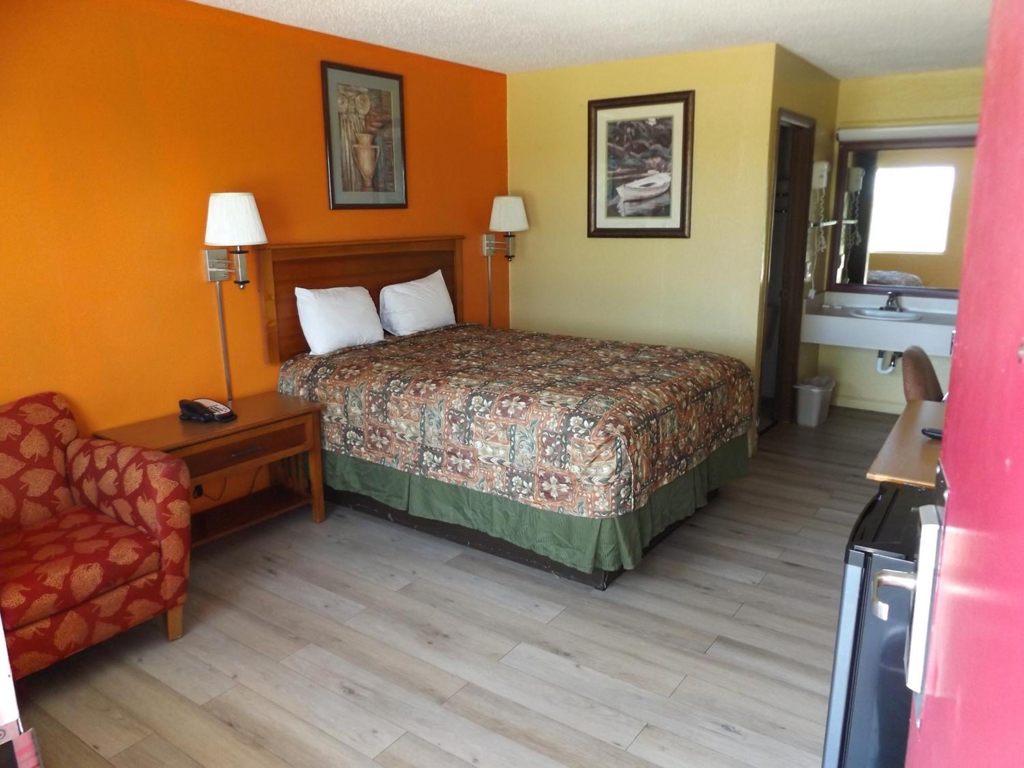 Regency Inn Concordia Екстериор снимка