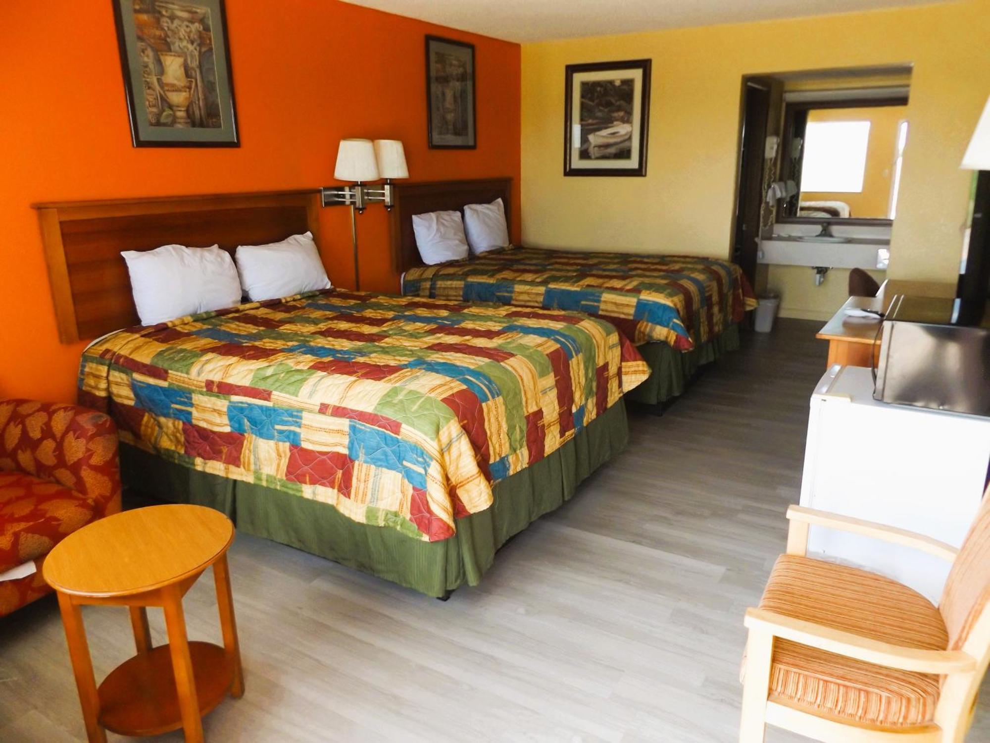Regency Inn Concordia Екстериор снимка