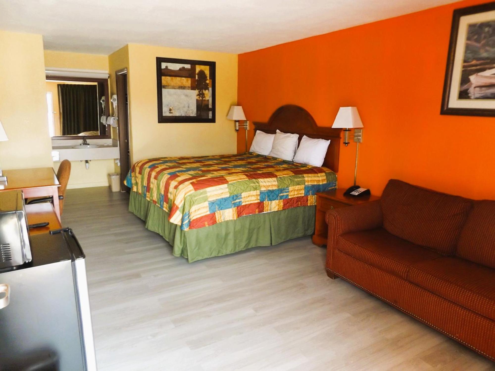 Regency Inn Concordia Екстериор снимка